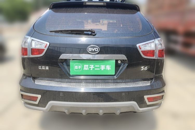 Used BYD S6 2013 Platinum Edition 2.4L Automatic Luxury Model Rear