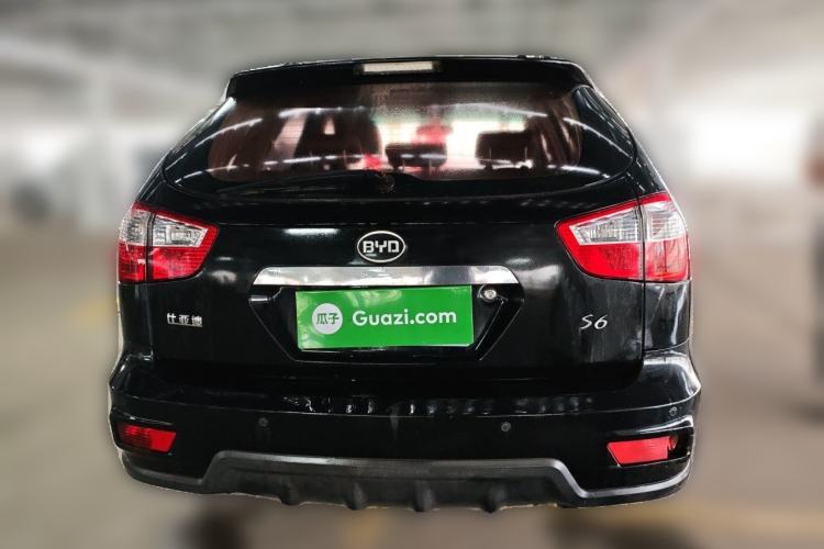 Used BYD S6 2013 Platinum Edition 2.4L Automatic Luxury Model Rear