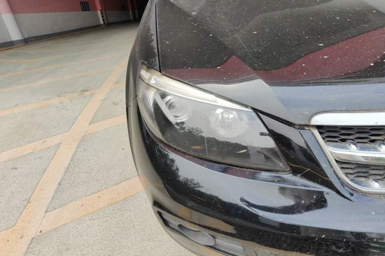 Used BYD S6 2013 Platinum Edition 2.0L Manual Elite Model Right Front Headlight