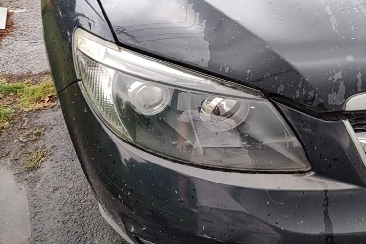 Used BYD S6 2013 Platinum Edition 2.0L Manual Luxury Model Right Front Headlight