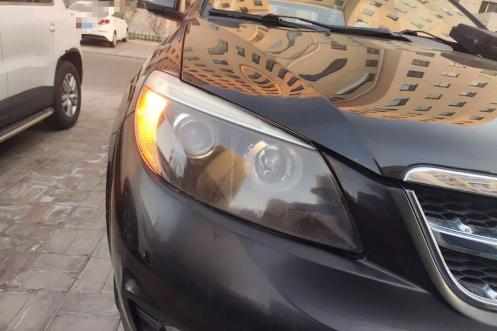 Used BYD S6 2013 Platinum Edition 2.0L Manual Luxury Model Right Front Headlight