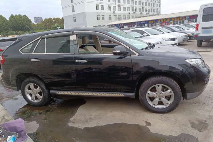 Used BYD S6 2013 Platinum Edition 2.0L Manual Elite Model Right Side