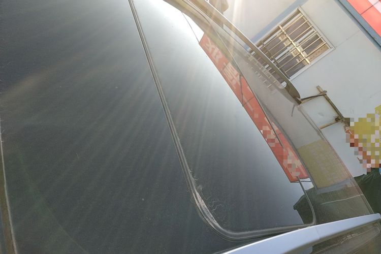 Used BYD S6 2013 Jingyue Edition 2.0L Manual Elite Model 5 Seats Roof