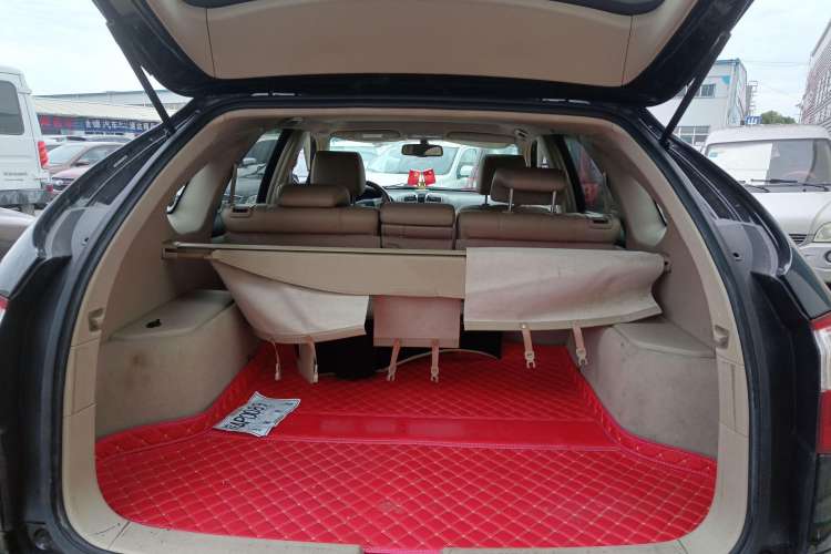 Used BYD S6 2013 Platinum Edition 2.0L Manual Elite Model Trunk