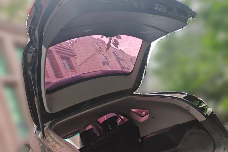 Used BYD S6 2013 Platinum Edition 2.0L Manual Luxury Model Trunk