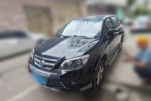 Ojetý BYD S6 2013 Platinum Edition 2.0L Manual Luxury Model