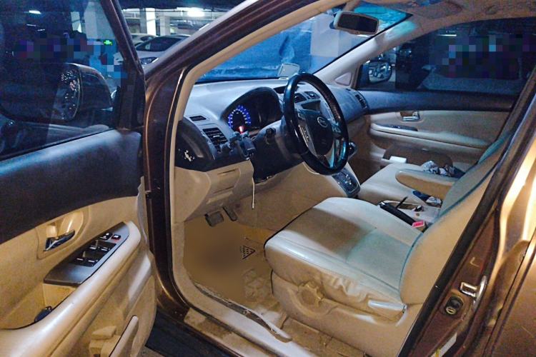 Used BYD S6 2013 Jingyue Edition 2.4L Automatic Luxury Model 5 Seats Driver Seat