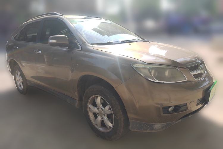 Used BYD S6 2013 Jingyue Edition 2.0L Manual Luxury Model 5 Seats Front Right 45 Deg
