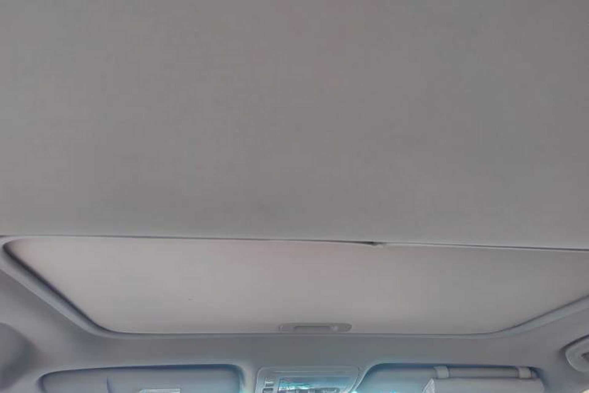 Used BYD S6 2013 Jingyue Edition 2.0L Manual Luxury Model 5 Seats Headliner
