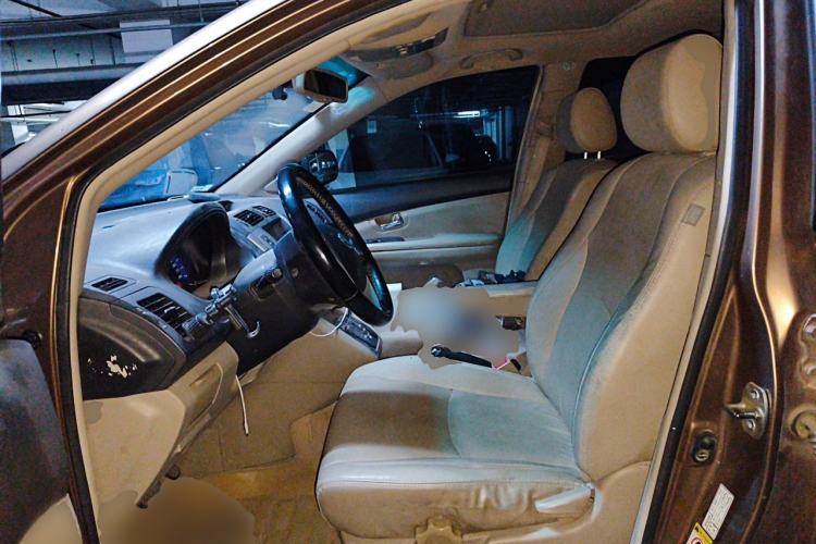 Used BYD S6 2013 Jingyue Edition 2.4L Automatic Luxury Model 5 Seats Left Front Seat