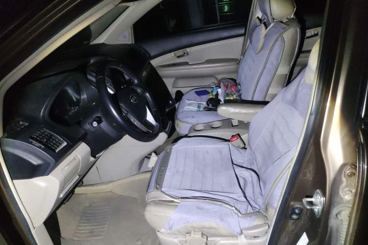 Used BYD S6 2013 Jingyue Edition 2.4L Automatic Luxury Model 5 Seats Left Front Seat