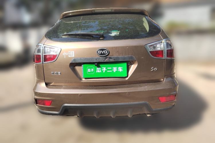 Used BYD S6 2013 Jingyue Edition 2.0L Manual Luxury Model 5 Seats Rear