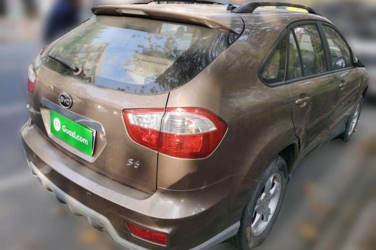 Used BYD S6 2013 Jingyue Edition 2.0L Manual Luxury Model 5 Seats Rear Right 45 Deg