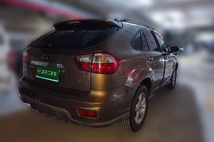 Used BYD S6 2013 Jingyue Edition 2.4L Automatic Luxury Model 5 Seats Rear Right 45 Deg