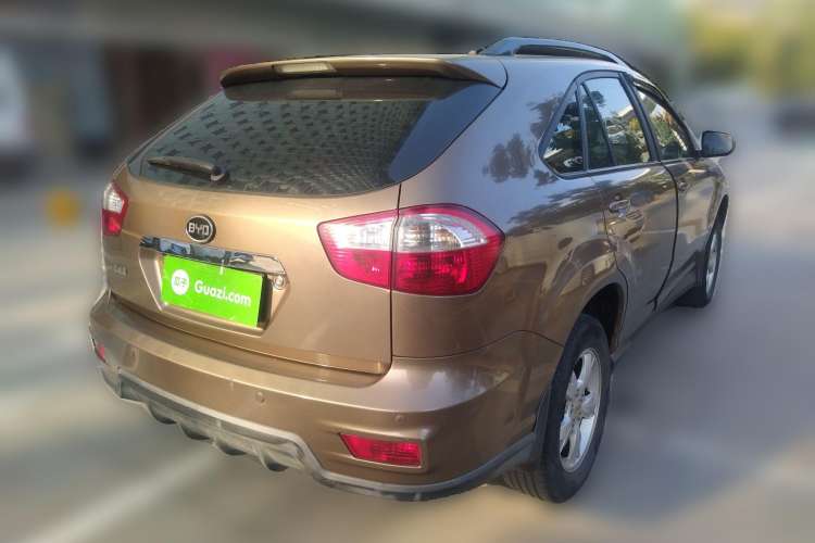 Used BYD S6 2013 Jingyue Edition 2.0L Manual Luxury Model 5 Seats Rear Right 45 Deg