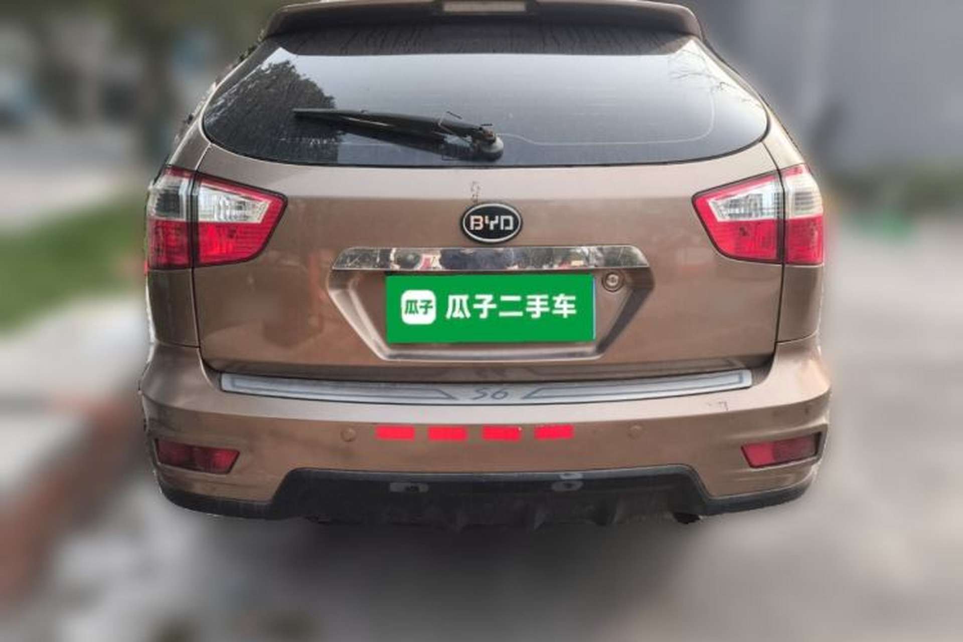 Used BYD S6 2013 Jingyue Edition 2.4L Automatic Luxury Model 5 Seats Rear