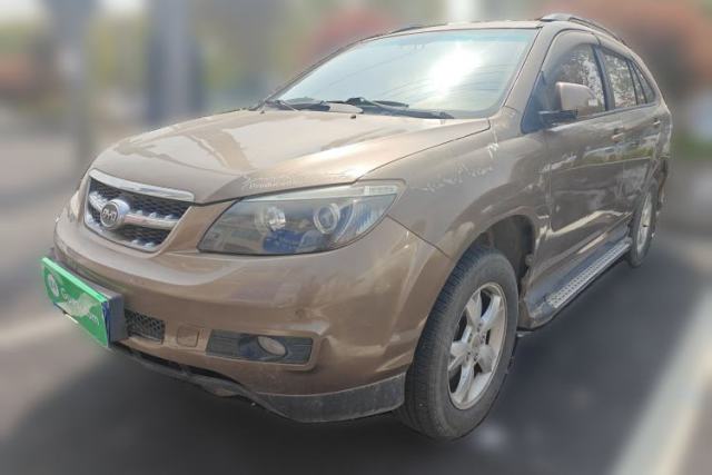Used BYD S6 2013 Platinum Edition 2.0L Manual Luxury Model