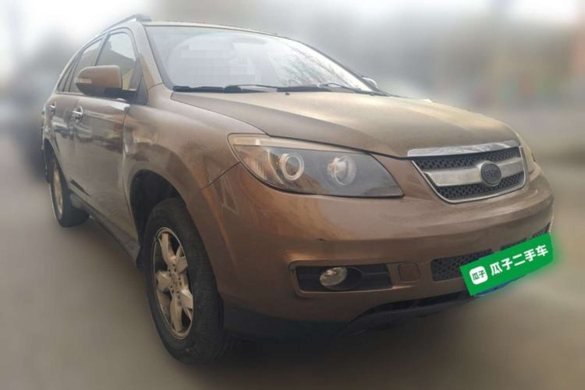 Used BYD S6 2013 Platinum Edition 2.0L Manual Luxury Model Front Right 45 Deg