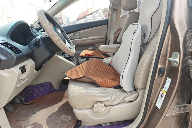 Used BYD S6 2013 Platinum Edition 2.0L Manual Luxury Model Left Front Seat