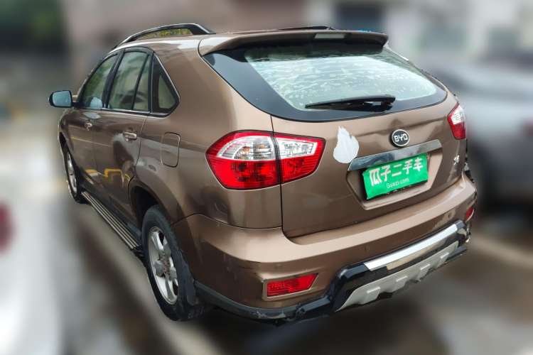Used BYD S6 2013 Platinum Edition 2.4L Automatic Luxury Model Rear Left 45 Deg