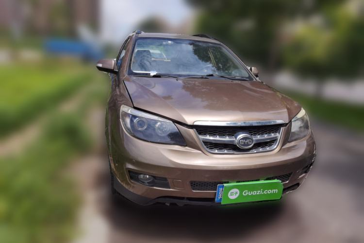 Used BYD S6 2013 Jingyue Edition 2.0L Manual Luxury Model 5 Seats Front