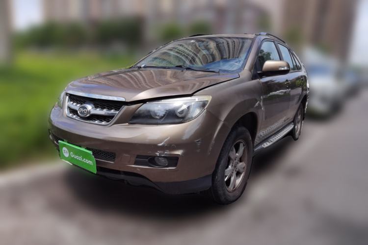 Used BYD S6 2013 Jingyue Edition 2.0L Manual Luxury Model 5 Seats Guazi used car, China used car export, Used car for sale, Used cars, Cheapest cars for sale