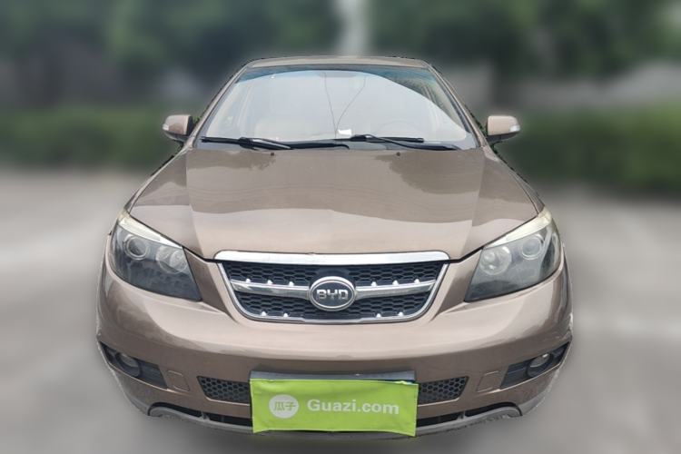 Used BYD S6 2013 Jingyue Edition 2.4L Manual Luxury 5-Seater Front