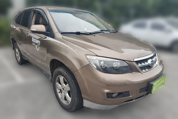 Used BYD S6 2013 Jingyue Edition 2.4L Manual Luxury 5-Seater Front Right 45 Deg