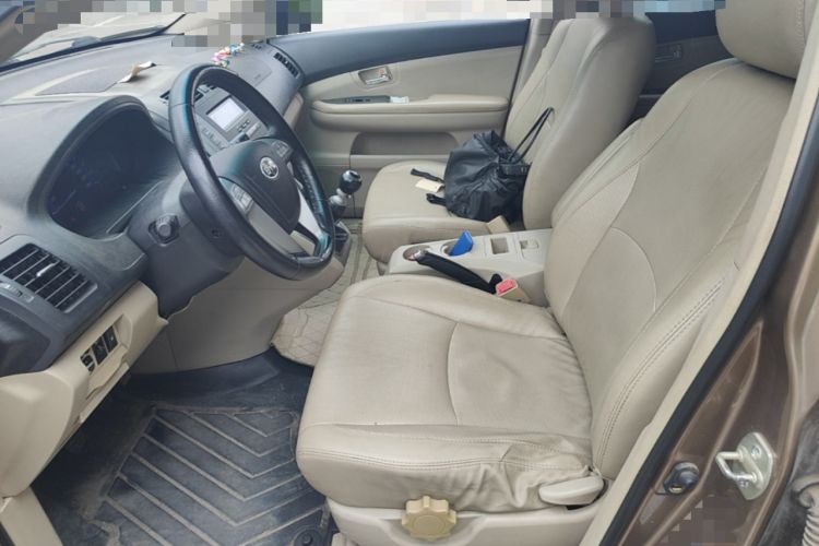Used BYD S6 2013 Jingyue Edition 2.4L Manual Luxury 5-Seater Left Front Seat