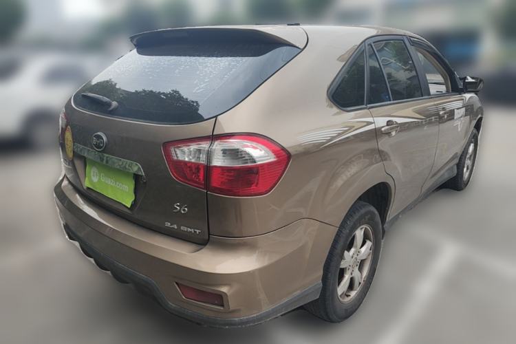 Used BYD S6 2013 Jingyue Edition 2.4L Manual Luxury 5-Seater Rear Right 45 Deg