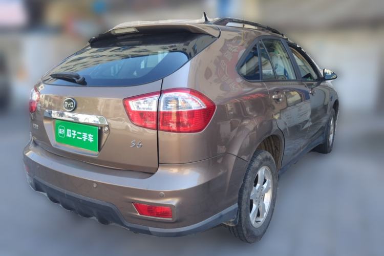 Used BYD S6 2013 Jingyue Edition 2.0L Manual Luxury Model 5 Seats Rear Right 45 Deg