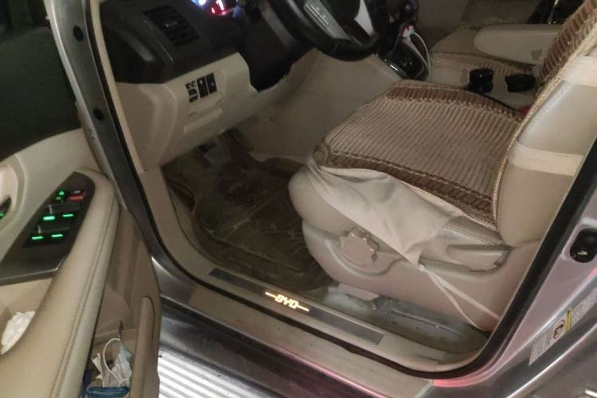 Used BYD S6 2013 Platinum Edition 2.4L Automatic Luxury Model Driver Seat