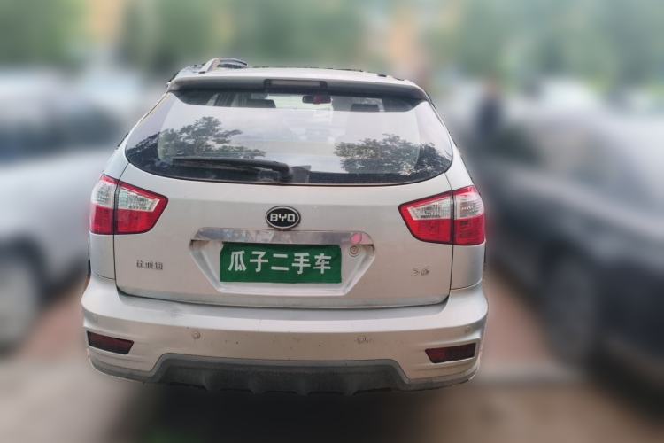 Used BYD S6 2013 Platinum Edition 2.0L Manual Luxury Model Rear