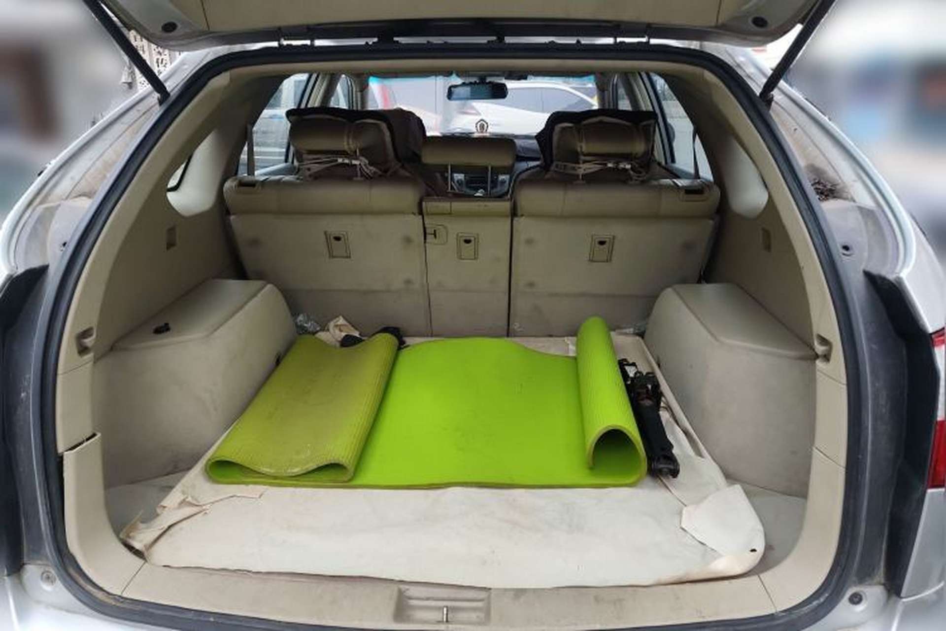 Used BYD S6 2013 Jingyue Edition 2.0L Manual Luxury Model 5 Seats Trunk