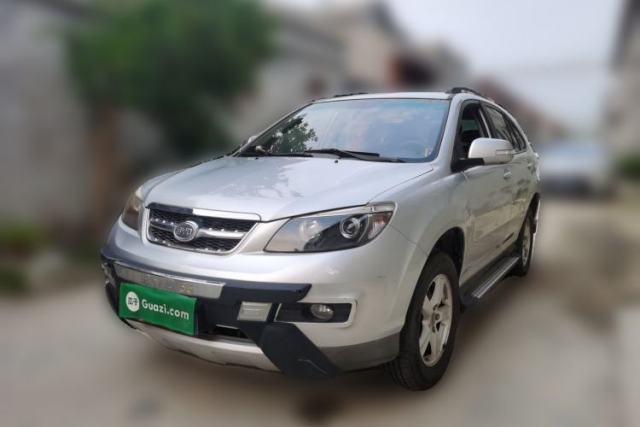 Used BYD S6 2013 Jingyue Edition 2.0L Manual Luxury Model 5 Seats