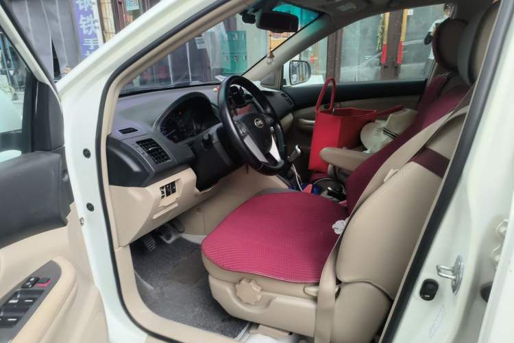 Used BYD S6 2013 Platinum Edition 2.0L Manual Elite Model Driver Seat