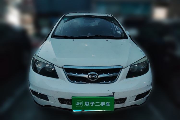 Used BYD S6 2013 Jingyue Edition 2.4L Manual Luxury 5-Seater Front