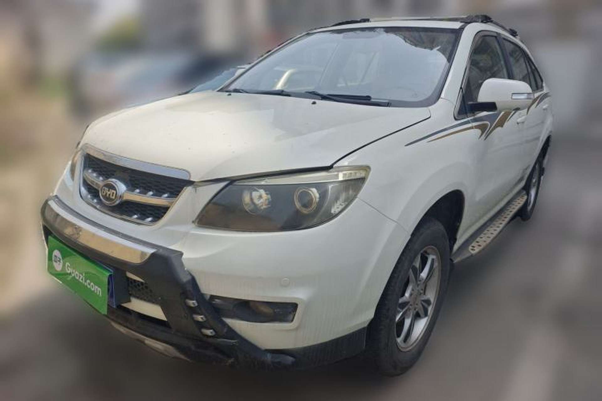 Used BYD S6 2013 Platinum Edition 2.0L Manual Luxury Model Front Left 45 Deg