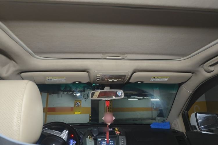 Used BYD S6 2013 Platinum Edition 2.0L Manual Luxury Model Headliner