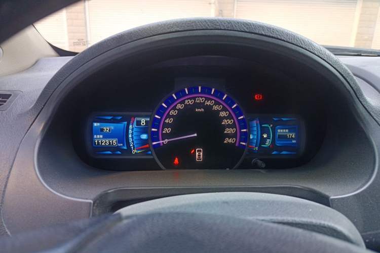 Used BYD S6 2013 Platinum Edition 2.0L Manual Luxury Model Instrument Cluster