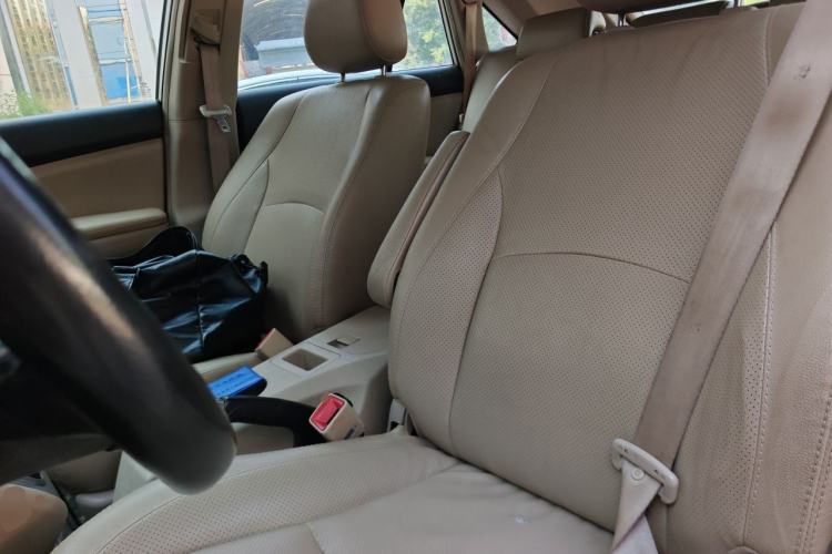 Used BYD S6 2013 Platinum Edition 2.0L Manual Luxury Model Left Front Seat