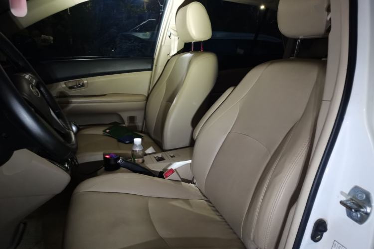 Used BYD S6 2013 Platinum Edition 2.0L Manual Luxury Model Left Front Seat