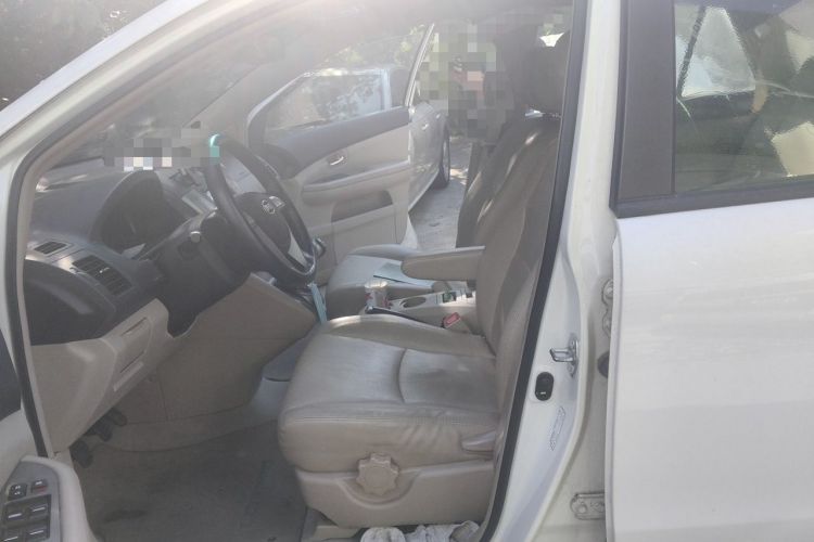 Used BYD S6 2013 Jingyue Edition 2.0L Manual Luxury Model 5 Seats Left Front Seat