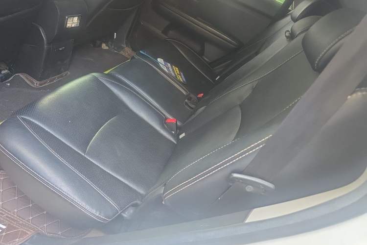 Used BYD S6 2013 Platinum Edition 2.0L Manual Luxury Model Left Rear Seat