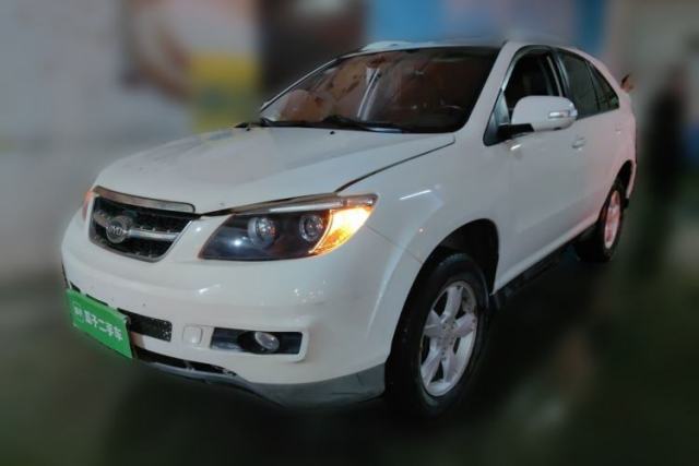Used BYD S6 2013 Jingyue Edition 2.0L Manual Elite Model 5 Seats
