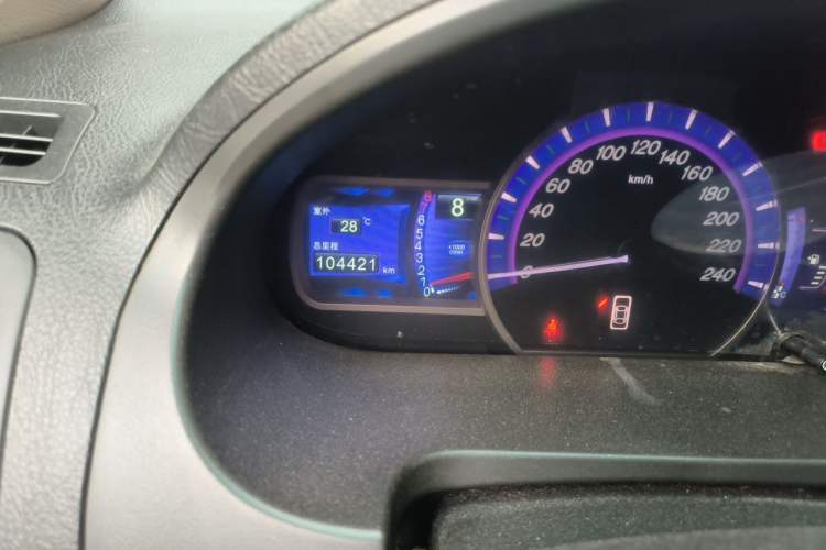 Used BYD S6 2013 Platinum Edition 2.0L Manual Elite Model Odometer Close Up