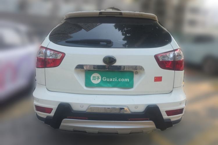 Used BYD S6 2013 Platinum Edition 2.0L Manual Luxury Model Rear