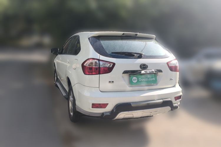 Used BYD S6 2013 Jingyue Edition 2.0L Manual Luxury Model 5 Seats Rear Left 45 Deg