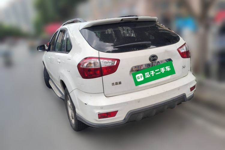Used BYD S6 2013 Platinum Edition 2.4L Automatic Luxury Model Rear Left 45 Deg