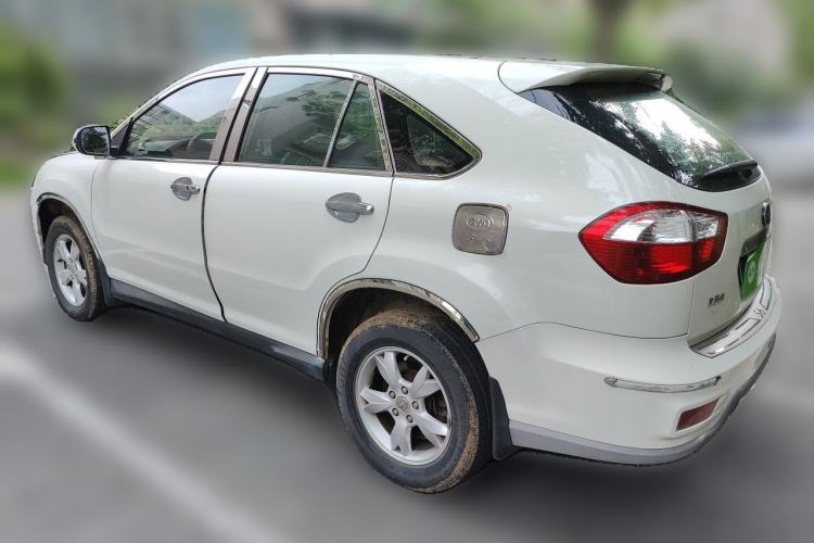 Used BYD S6 2013 Platinum Edition 2.0L Manual Luxury Model Rear Left 45 Deg